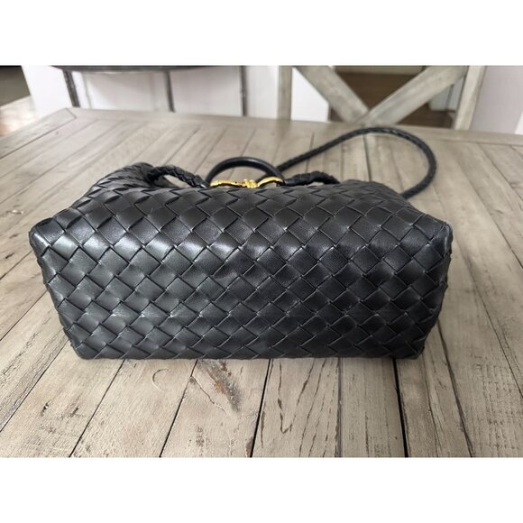 Bottega Veneta Andiamo Medium Top Handle Bag Leather Sliding Crossbody Strap - Picture 7 of 14